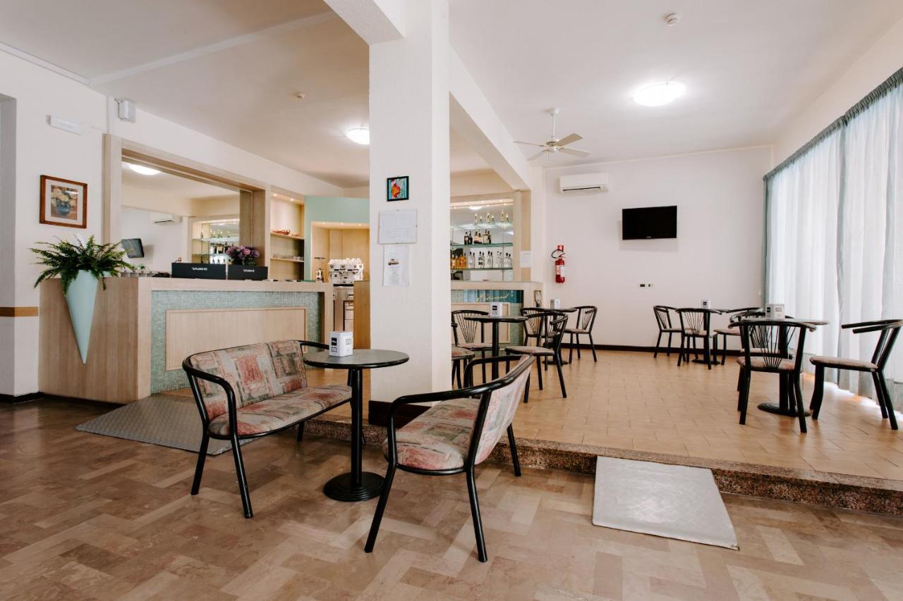 Edward Hotel