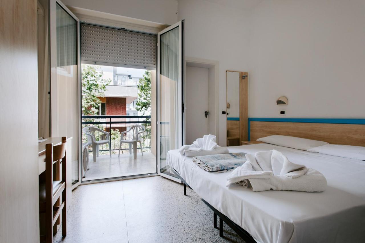 Hotel Edward 3*