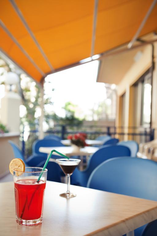 Hotel Edward 3*